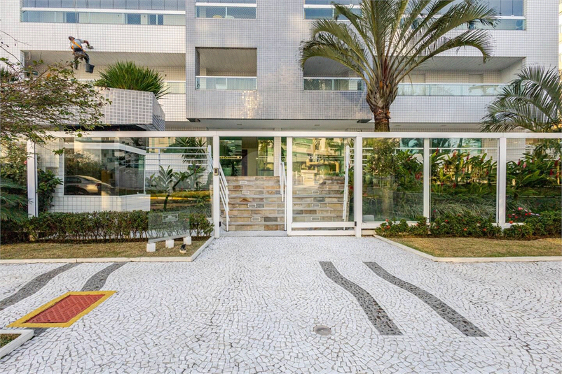 Foto REO1105658