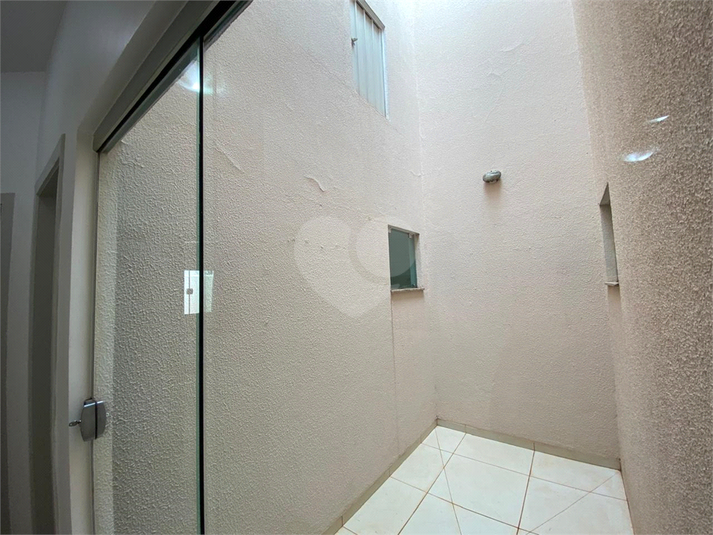 Foto REO1105659