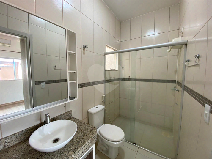 Foto REO1105659