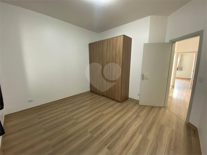Foto REO1105659