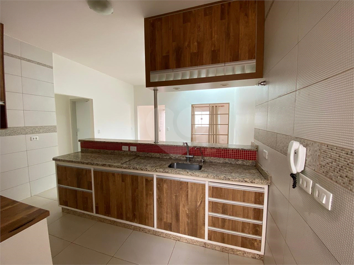 Foto REO1105659