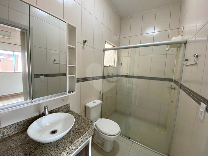 Foto REO1105659