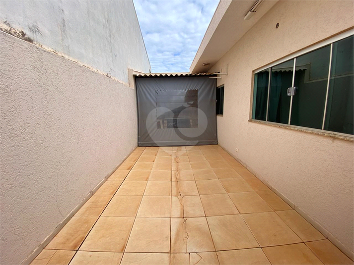 Foto REO1105659