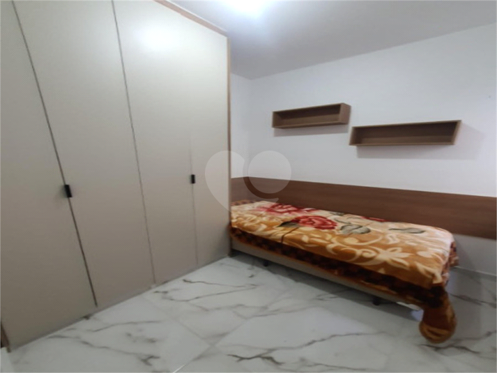Foto REO1105666