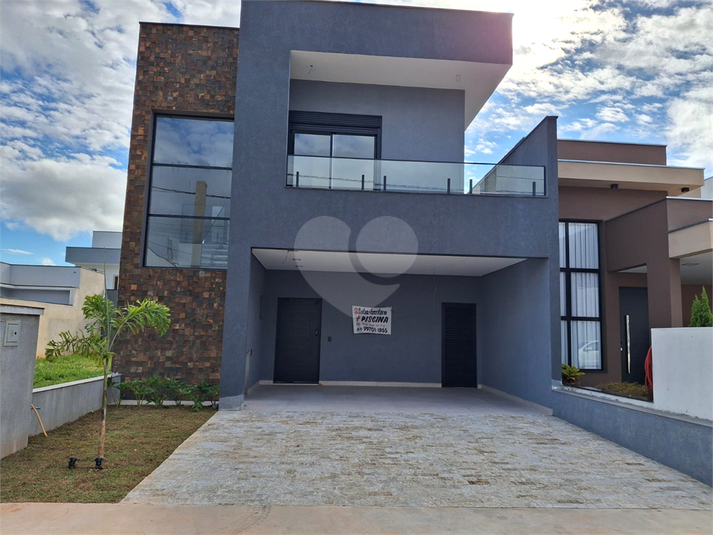 Foto REO1105673