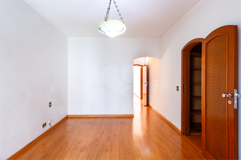 Foto REO1105676