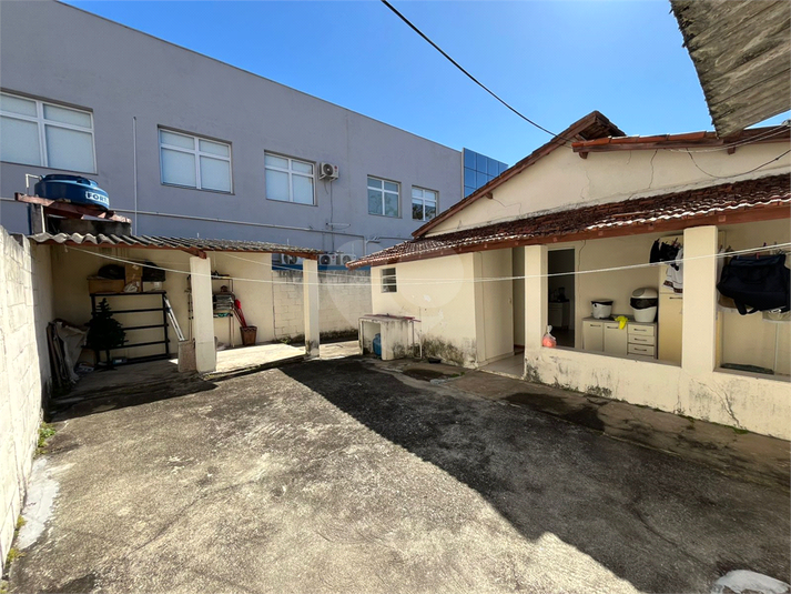 Foto REO1105696