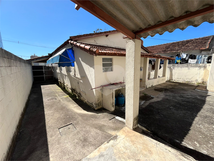 Foto REO1105696