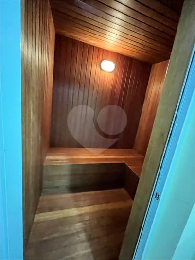 Foto REO1105699