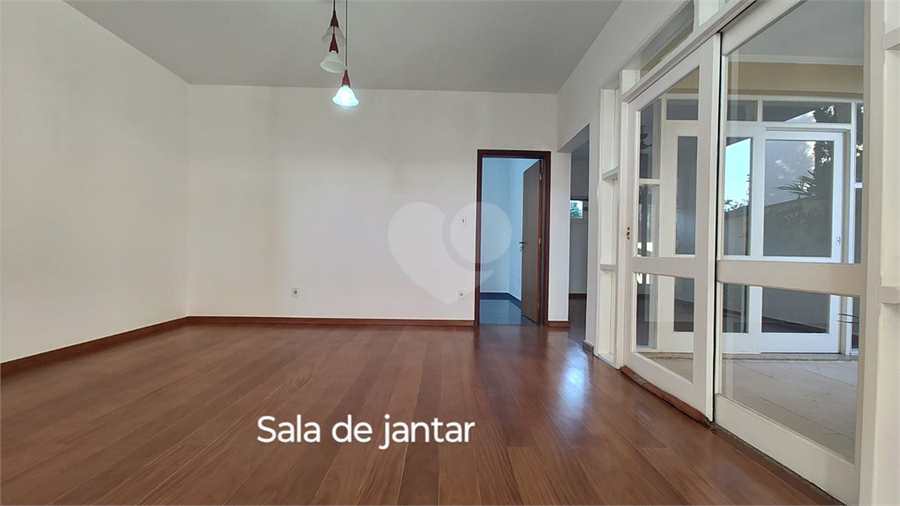 Foto REO1105710