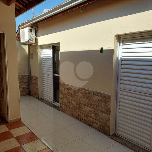 Foto REO1105720
