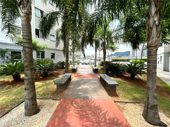 Foto REO1105724
