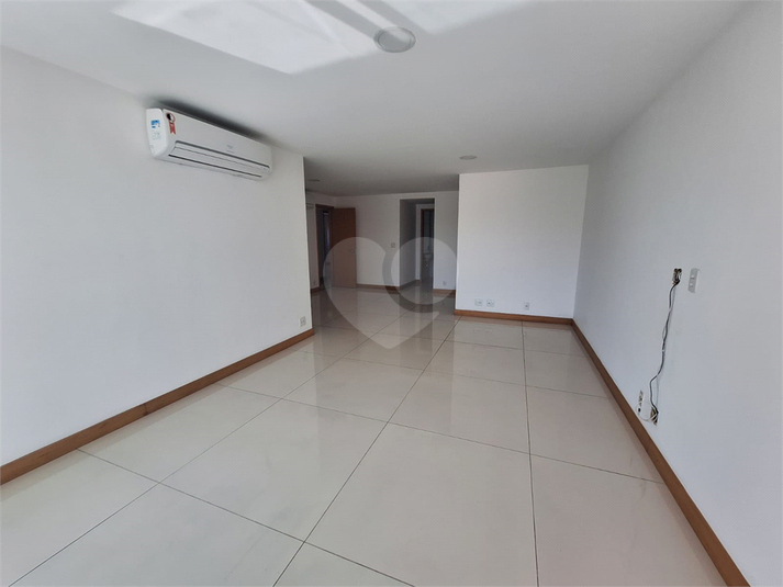 Foto REO1105729