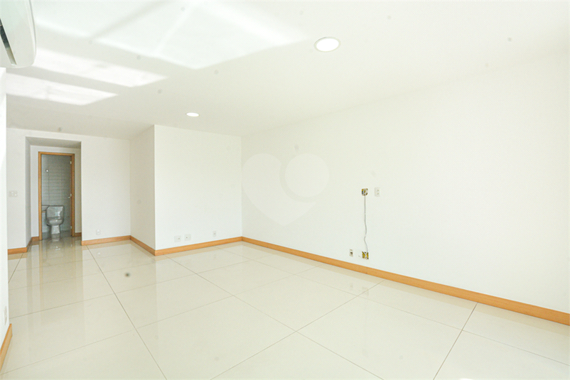 Foto REO1105729