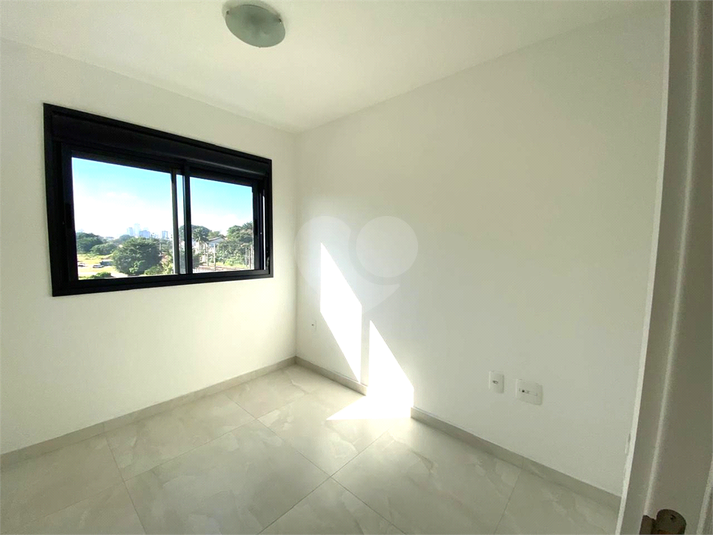 Foto REO1105730