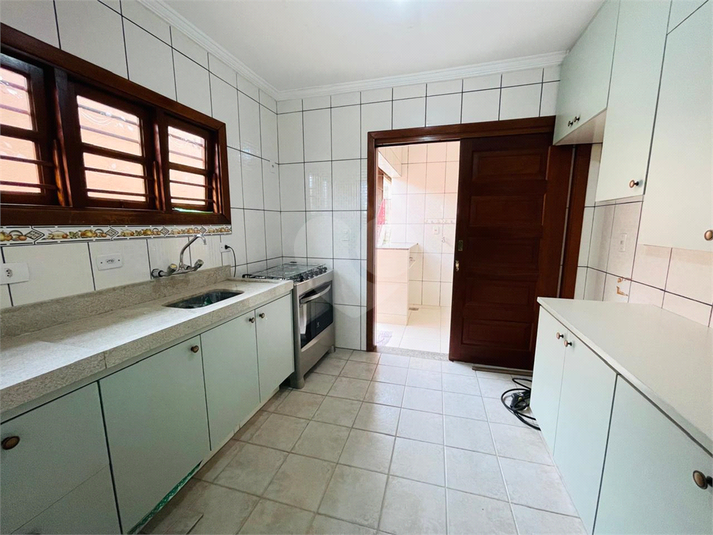 Foto REO1105747