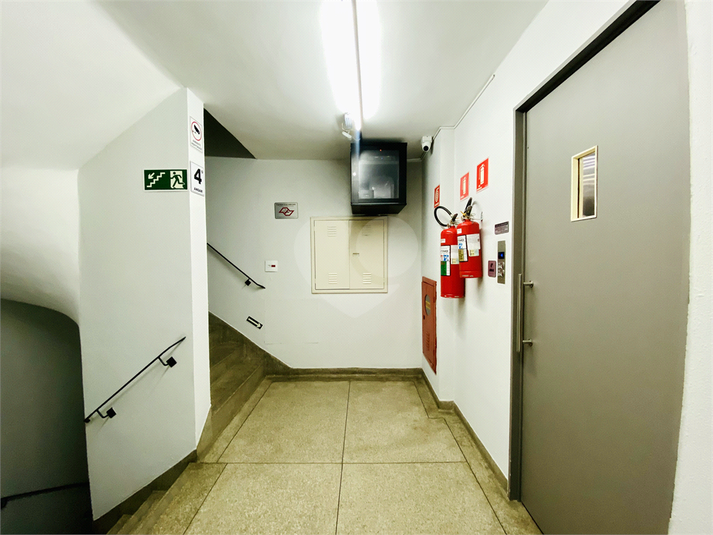Foto REO1105756
