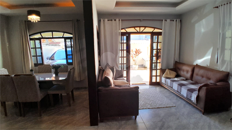 Foto REO1105759