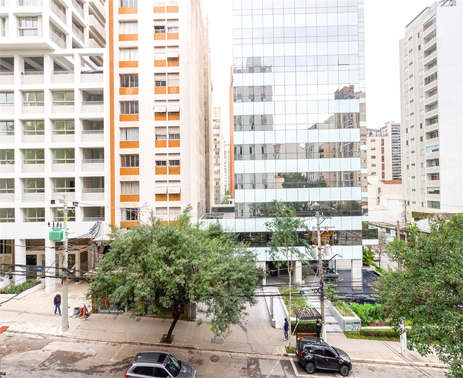 Foto REO1105760
