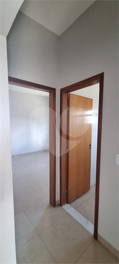 Foto REO1105764
