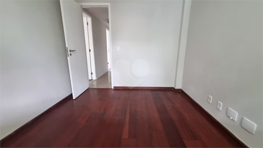 Foto REO1105765
