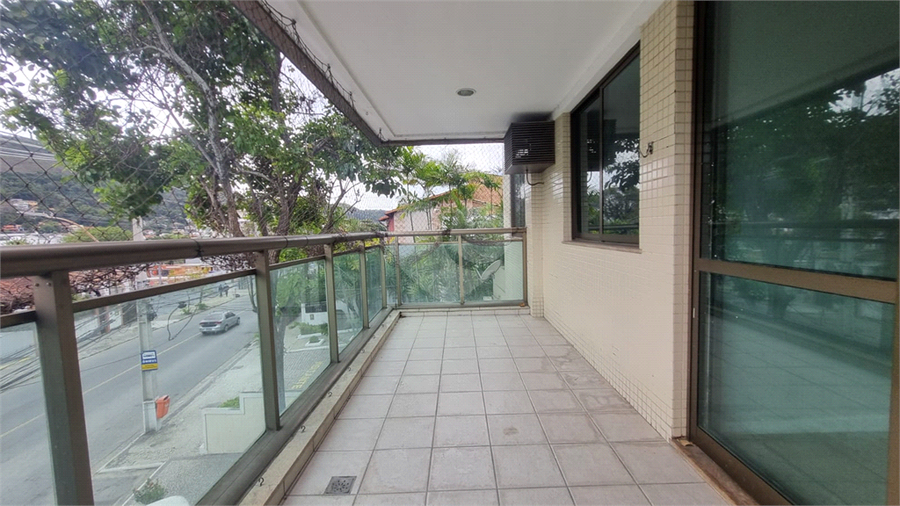Foto REO1105765