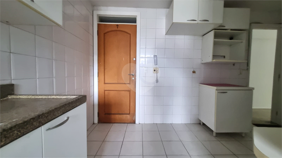 Foto REO1105765