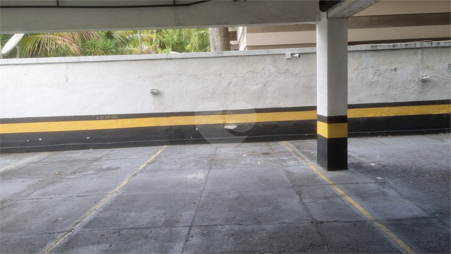 Foto REO1105765