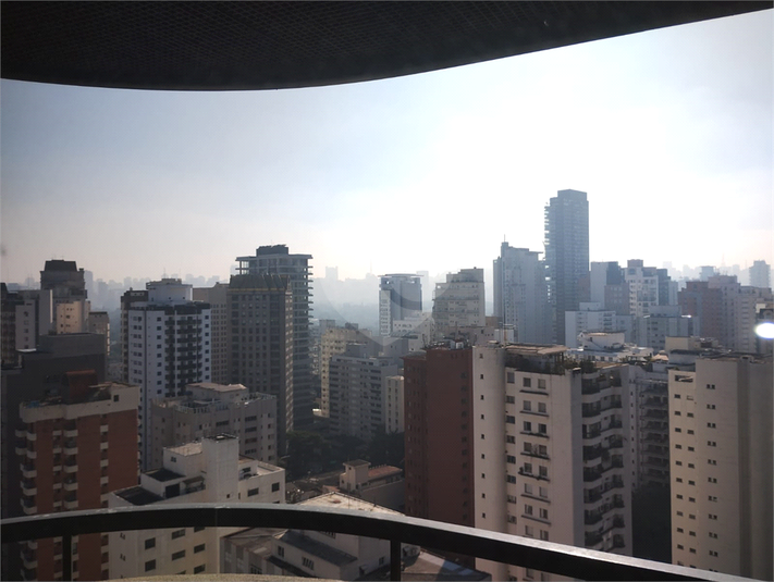 Foto REO1105767