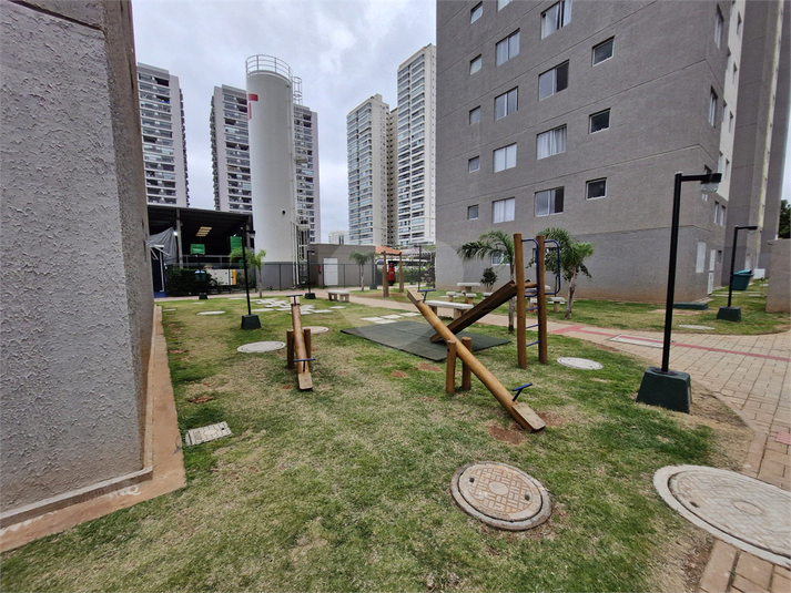 Foto REO1105774