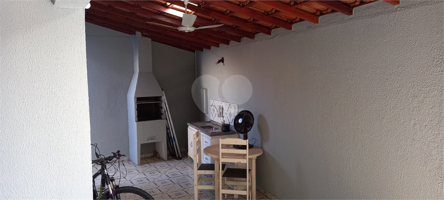 Foto REO1105791