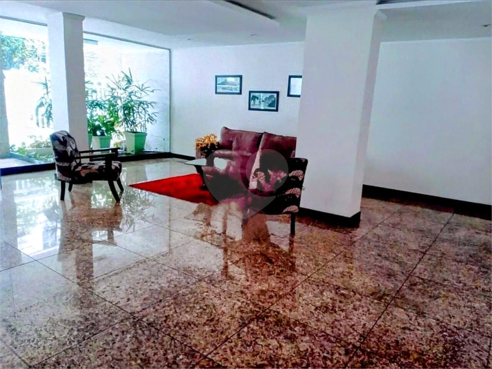 Foto REO1105807
