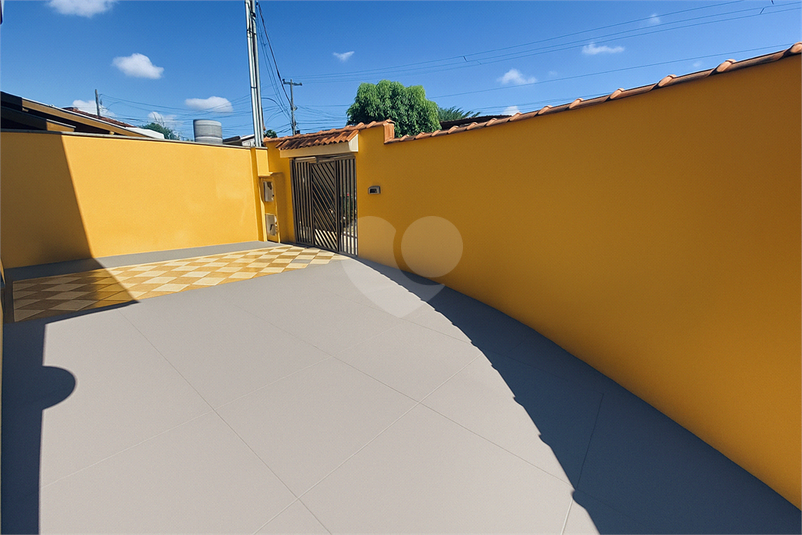 Foto REO1105844