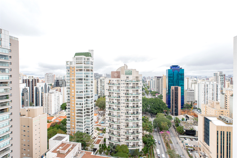 Foto REO1105847