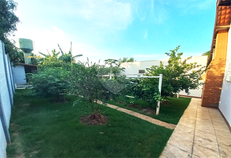 Foto REO1105855