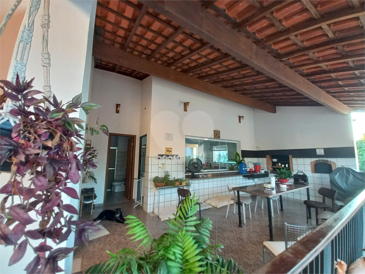 Foto REO1105855