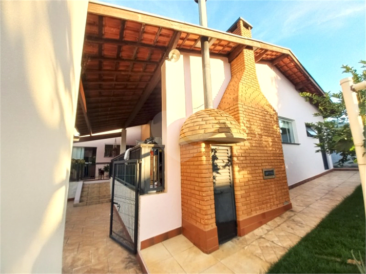 Foto REO1105855