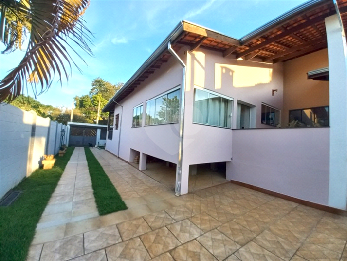 Foto REO1105855