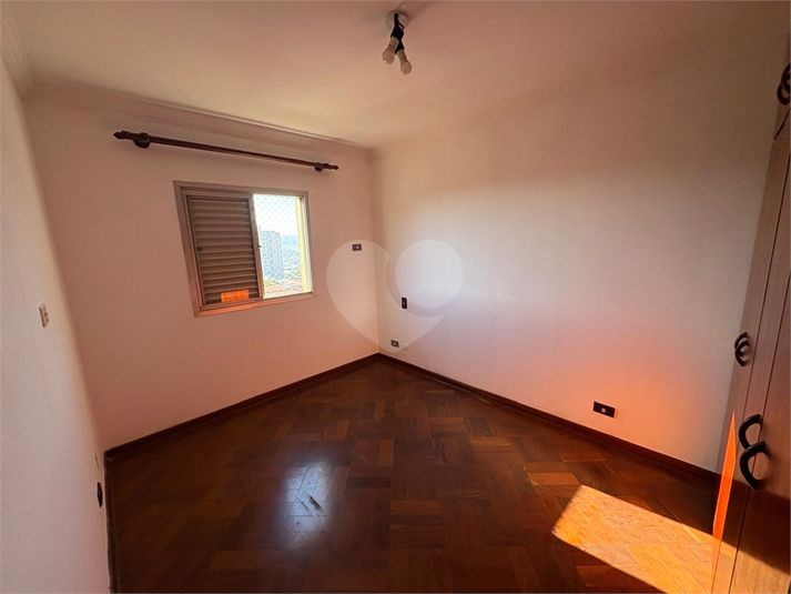 Foto REO1105861