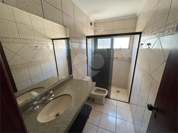 Foto REO1105861