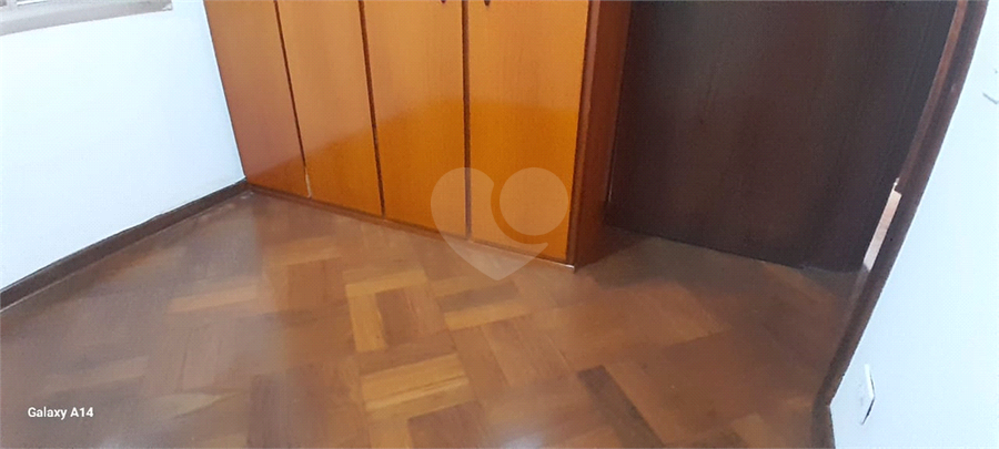 Foto REO1105861