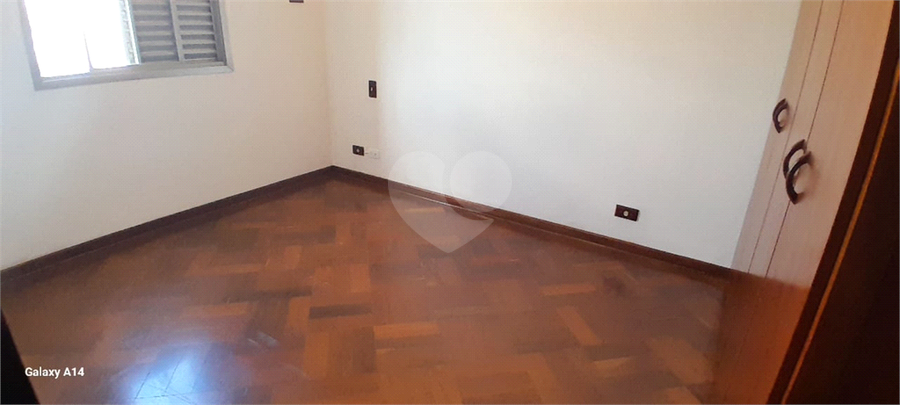 Foto REO1105861