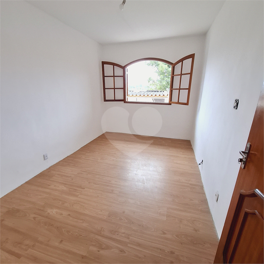Foto REO1105867