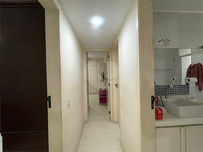Foto REO1105870