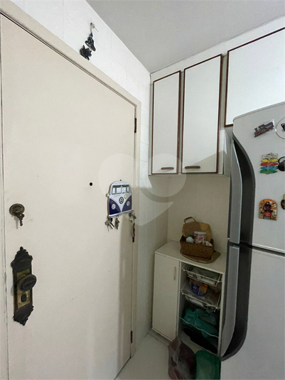 Foto REO1105870