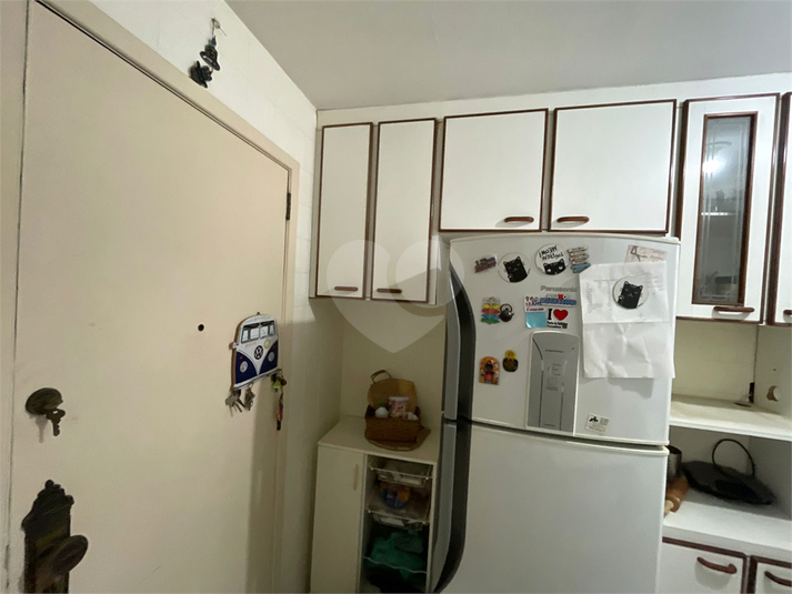 Foto REO1105870
