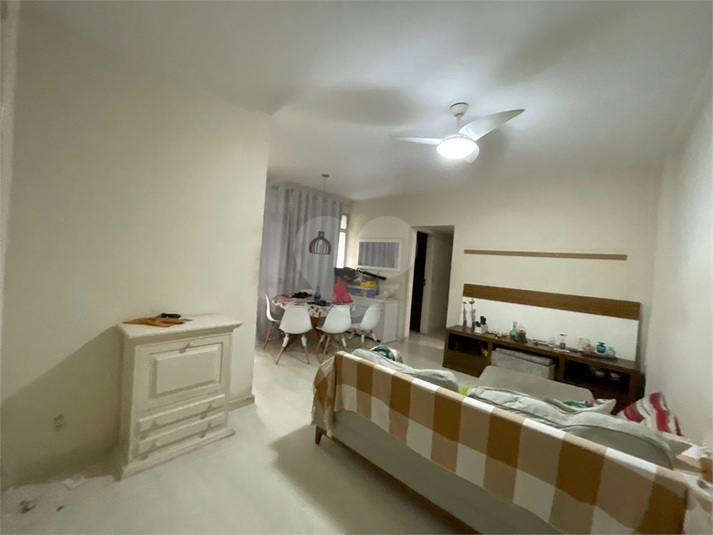 Foto REO1105870
