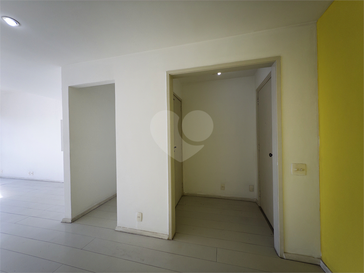 Foto REO1105871