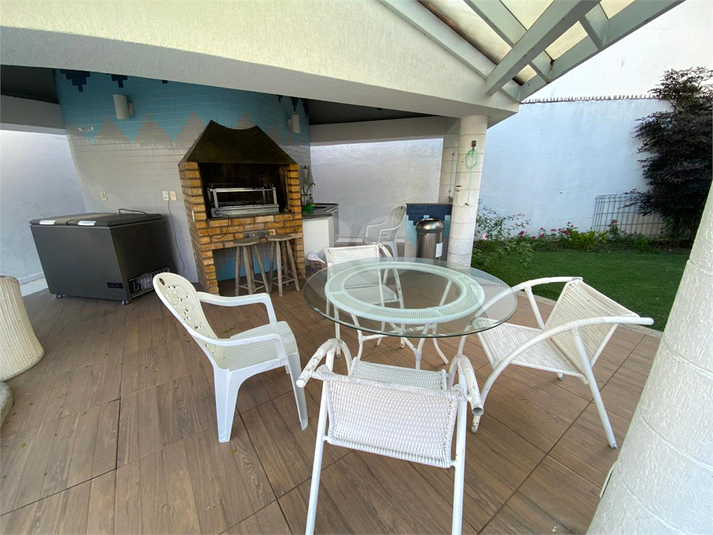 Foto REO1105877