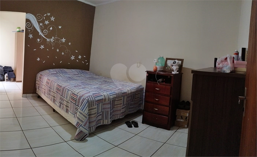 Foto REO1105880